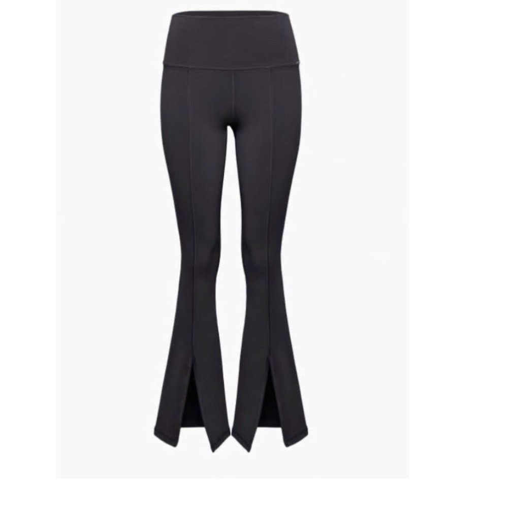 Aritzia TNA Split High-Rise Legging
